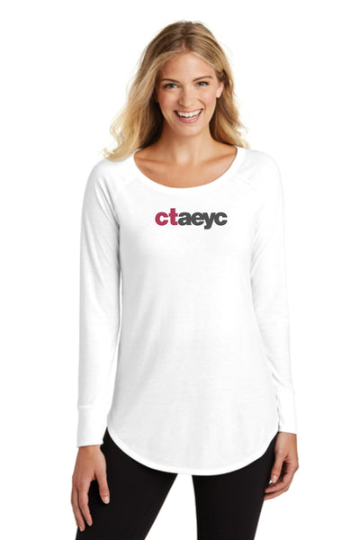 District ® Women’s Perfect Tri ® Long Sleeve Tunic Tee